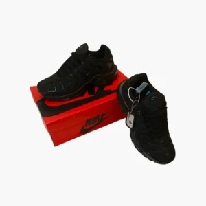 Air Max Plus TN Triple Black