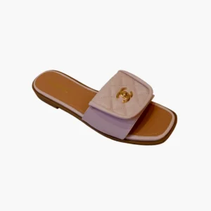 Sandalias Turnlock de Chanel